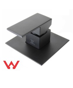 Matte-black-shower-mixer-handle-MEIR-shot-41-562x675